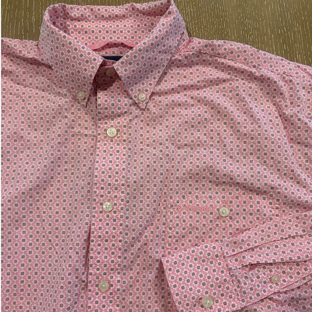Wrangler Mens XL Pink Geo Print Button Down  Shirt Western  Cotton Long  Sleeve